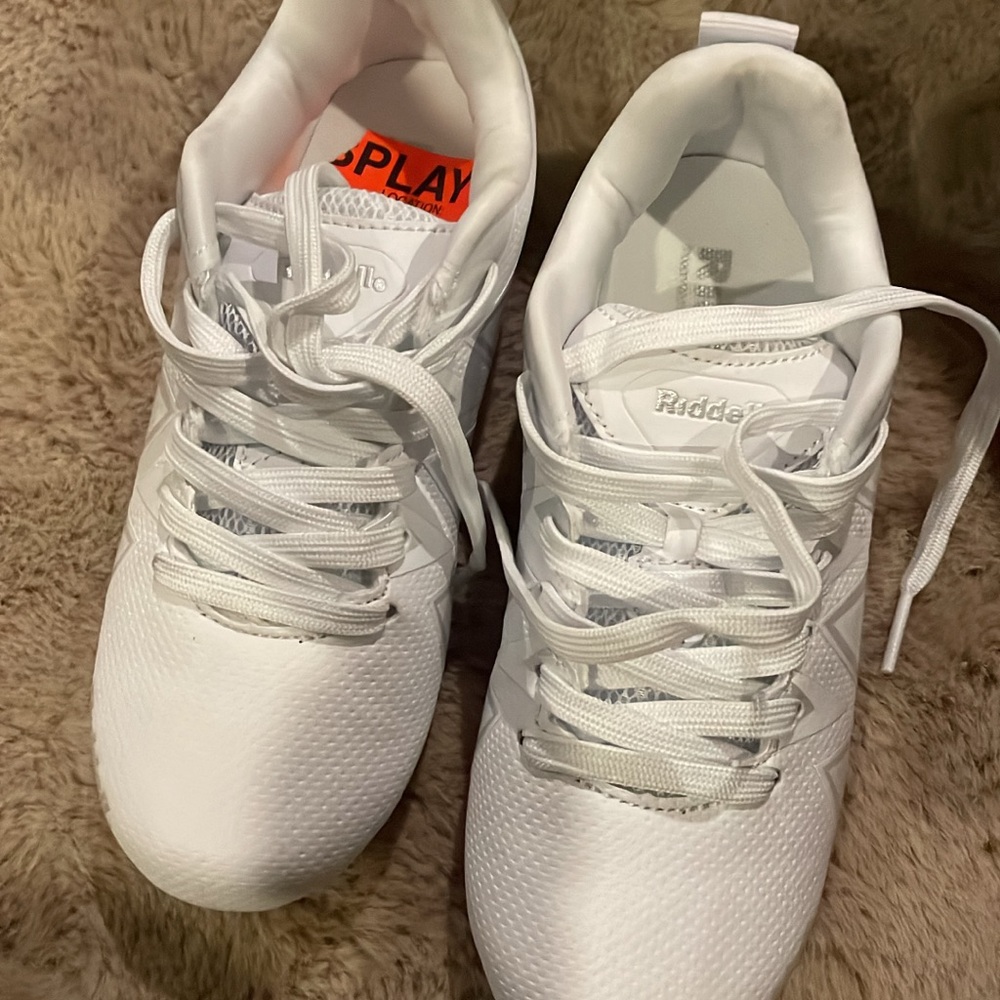Riddell White Athletic Cleats